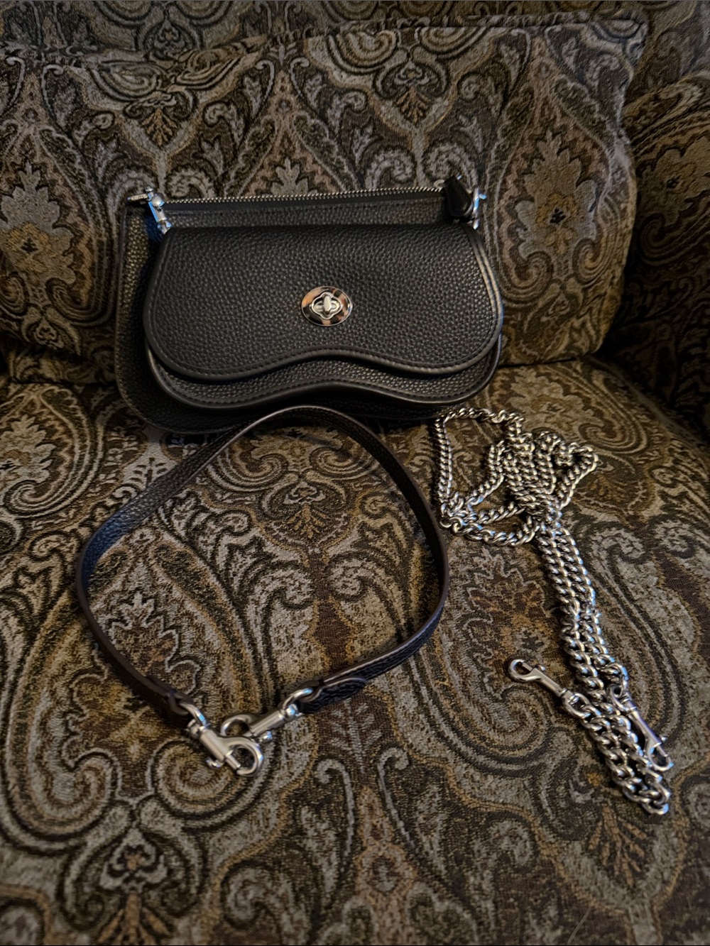 Coachtopia, Black crossbody
